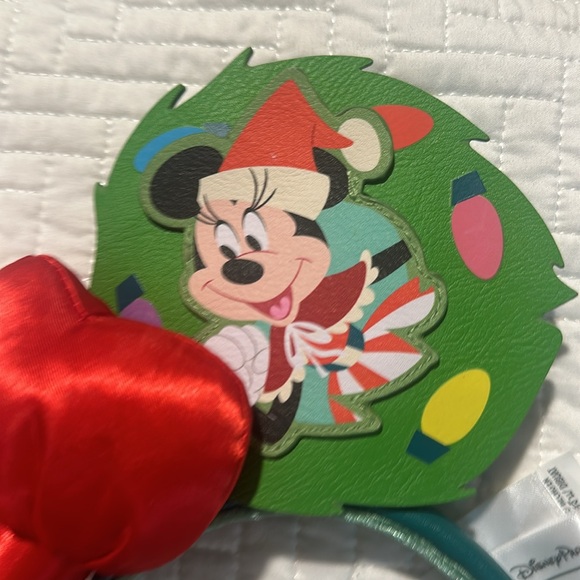 NWT Disney Parks 2023 Christmas Mickey Minnie Mouse Bow Ear Headband Loungefly - Picture 4 of 6